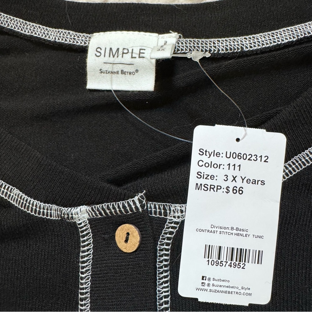 NWT Suzanne Betro Black Contrast Stitch Henley Tunic size 3x - Picture 2 of 7